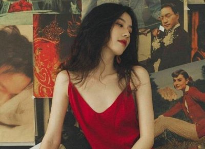 ​神奇女侠最后的结局（地球只剩下最后一位英雄）