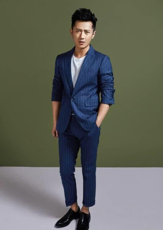 《花不弃》中九位男演员西装照