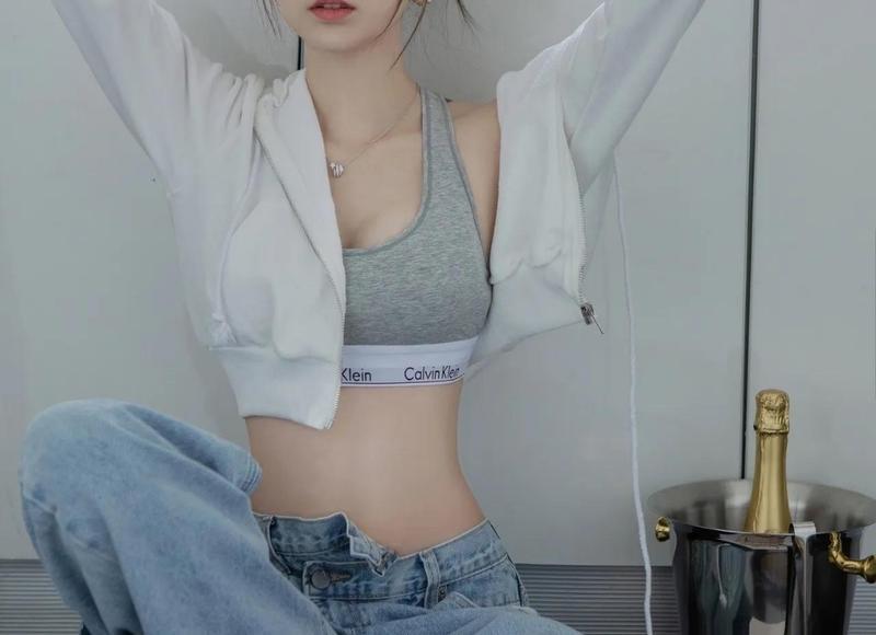 女子嫌弃丈夫穷离家出走，得知房子拆迁，她挺着大肚子回来求复合