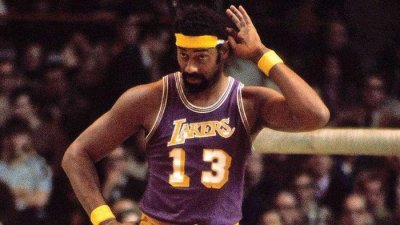 ​NBA历史上有没有一场比赛同时两个人得分50+？