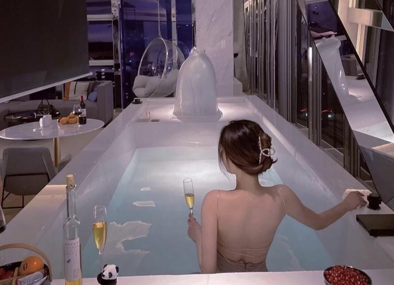 第一次跟女孩子约会应该怎样做才不会尴尬