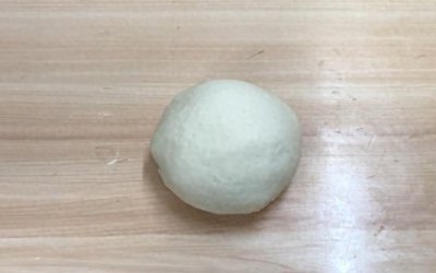 ​教你做绿豆糕，甜而不腻，酥香掉渣，孩子爱吃，简单一次就成功