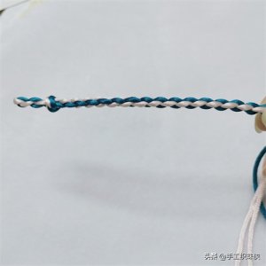 ​一分钟学编织：四股辫手绳编织图文教程，步骤详尽，一看就懂！