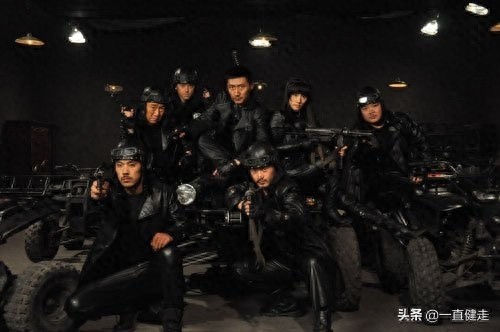 《传奇英雄——燕双鹰》