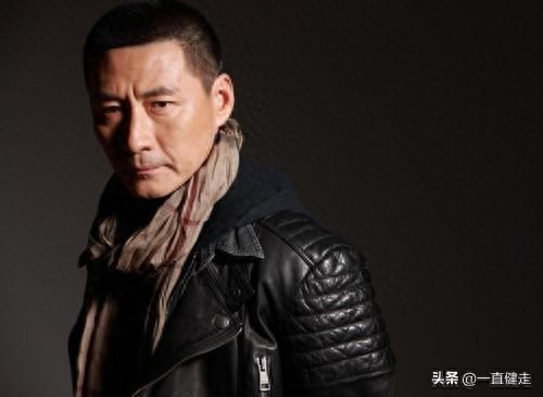 《传奇英雄——燕双鹰》