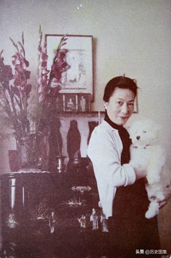 一组孟小冬老照片带你一睹芳容：长相漂亮有气质，堪称国色天香