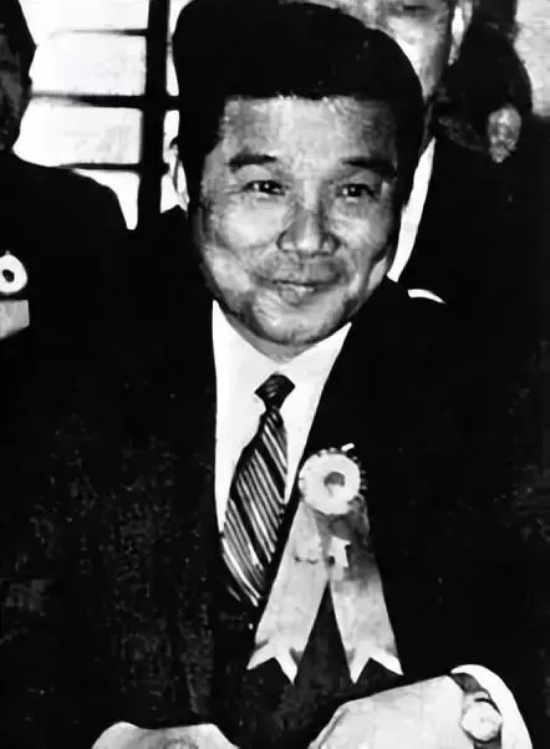 香港枭雄片有哪些好看的（香港电影十大系列之枭雄传记片）