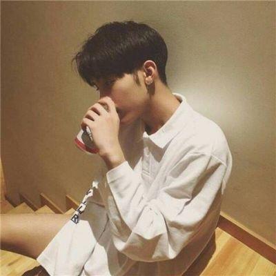 霸气微信头像熟男90后专属